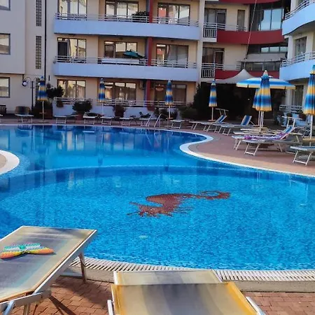 Central Plaza -студио Apartment Sunny Beach