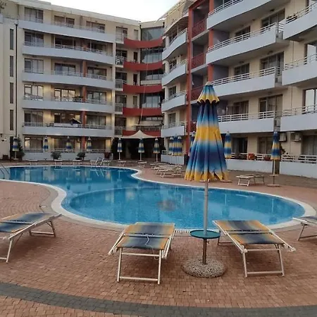 Central Plaza -студио * Sunny Beach